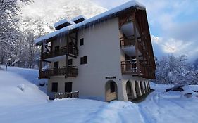 Vénosc-Les 2 Alpes , Rez de jardin