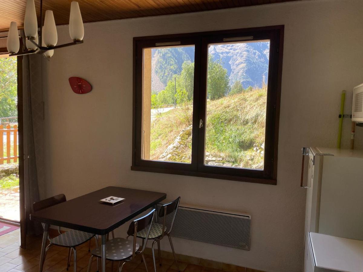 Appartement Vénosc-Les 2 Alpes , Rez de jardin Extérieur photo